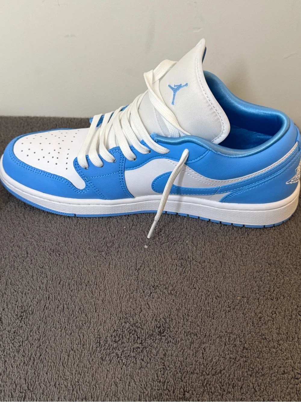 Nike Air Jordan 1 Low in men’s size 10 1/2. In the University Blue/ White